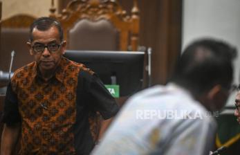 Mantan Dirut Garuda Indonesia Emirsyah Satar Dituntut 8 Tahun Penjara