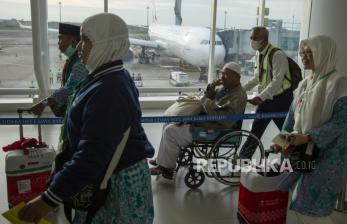 Sebagian Jamaah Haji Bandung Hingga Sumedang Berangkat dari Kertajati