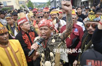 Masyarakat Adat Dayak Turun ke Jalan, Tolak Konflik Agraria di Tenggarong