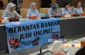 <em>Emak-Emak</em> Temui Menkominfo, Minta Judi Online Diberantas