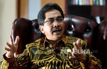 Dirjen Informasi dan Komunikasi Publik Kementerian Komunikasi dan Informasi Widodo Muktiyo saat diwawancarai Republika, Jakarta, Kamis (20/2).