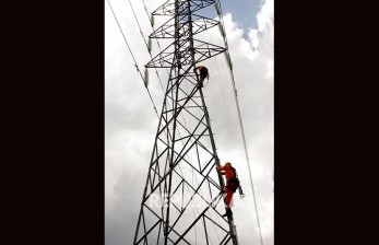 Penyidikan Dugaan Korupsi Tower PLN Dilawan Aspatindo dan PT Bukaka - Vimarsana News