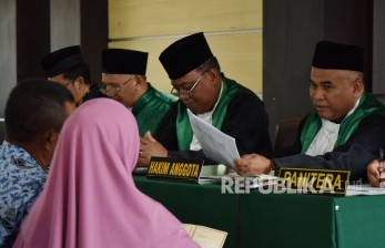 400 Pasangan Jalani Sidang Isbat Nikah di Kabupaten Karawang - Vimarsana News