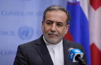 Menlu Iran Anggap Senjata Nuklir Dilarang Secara Agama