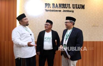 Kolaborasi Ekonomi Syariah Dorong Kemandirian Santri dan UMKM