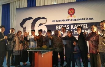 Acara ulang tahun ke-16 Komisi Pengawas Persaingan Usaha (KPPU) yang mengangkat tema  Bebas Kartel Indonesia Makmur'.