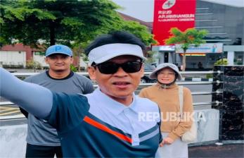 Anggota DPR RI Tunaikan Nazar Jalan Kaki Sepanjang 540 Km