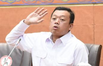 Anggota Komisi VI DPR RI, Nusron Wahid, mengaku tidak setuju dengan penghapusan kebijakan Domestic Market Obligation (DMO) dan Domestic Price Obligation (DPO). Sebagai syarat crude Palm Oil (CPO) atau minyak kelapa sawit dan produk turunannya.