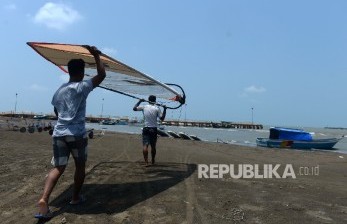 Pantai Balongan Indah di Kabupaten Indramayu. (ilustrasi)