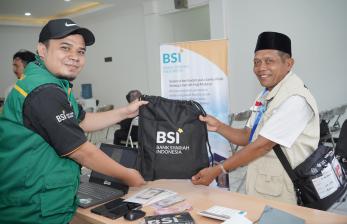 BSI Berangkatkan 83 Perssn Jamaah Haji Indonesia Tahun Ini
