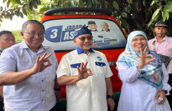 Sopir Angkot di Bandung Curhat, Pasangan ASIH Beri Sejumlah Solusi