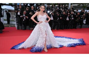 Cinta Laura Tampil Anggun di Cannes Film Festival, Gaun ‘Burung’-nya Curi Perhatian