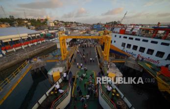 ASDP: Kendaraan Tinggalkan Bali menuju Jawa Naik 12 Persen pada H-4 Natal