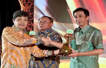 Lestarikan Lingkungan, Anak Usaha ABM Investama Raih Predikat Terbaik Kementerian ESDM