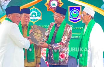 Perti Menuju Satu Abad, Dirjen Bimas Islam: Wujudkan Cita-Cita Para Pendiri!