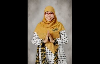 Dr.  Hj. Netty Prasetiyani, M.Si.,  Wakil Ketua Fraksi PKS DPR RI