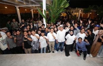 Gerakan Biru Kuning (GBK) Semarang untuk AMIN Dideklarasikan. Turut hadir dalam deklarasi, cawapres A Muhaimin Iskandar. 