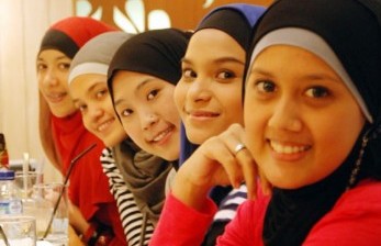 Hari Hijab Sedunia, Prof Amany: Hijab Bukan Halangan Bagi Perempuan