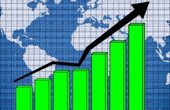 Ilustrasi Pertumbuhan Ekonomi. Target pertumbuhan ekonomi yang dijanjikan mencapai 7 persen belum tercapai.