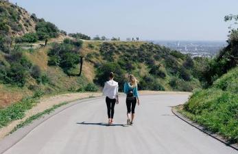 Jalan Kaki (ilustrasi)