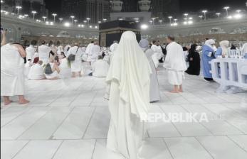 Terungkap Besaran Selisih Umroh Mandiri Ketimbang Lewat Travel