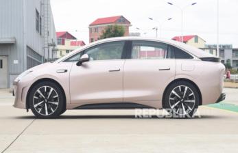 Maskapai China Terjun ke Mobil Listrik, Ini Sedan Listrik Pertamanya Seharga Rp 338 Juta