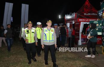 Kapolres Indramayu Pastikan Keamanan Karnaval SCTV 2025 di Sport Center