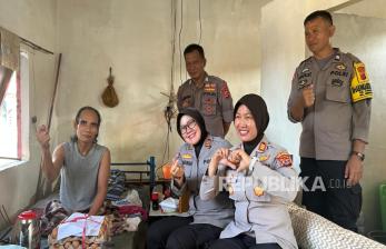 Polres Indramayu Beri Bantuan Kepada Penyandang Disabilitas