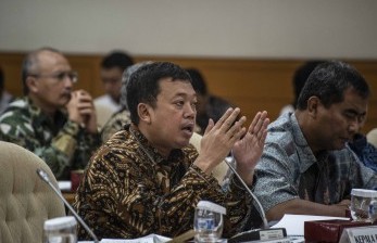 Anggota Komisi VI DPR dari Fraksi Golkar Nusron Wahid menilai, BUMN terbebani dengan sejumlah penugasan yang diberikan, meski mendapatkan penyertaan modal negara (PMN). (ilustrasi)