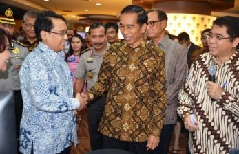 Jokowi Resmikan Pabrik Pupuk Terbesar se-ASEAN