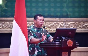 HUT TNI akan Digelar di Istana, Jokowi Jadi Inspektur Upacara