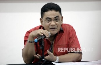 Ketua DPP PDIP Andreas Hugo Pareira 