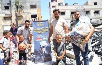 INH Salurkan Ratusan Paket Logistik Darurat untuk Korban Agresi Gaza