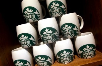 Penjualan Starbucks dan McDonald’s Lesu, Masih Terdampak Boikot?