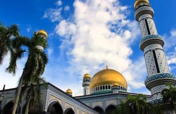 Menteri Pendidikan Hadiri Kegiatan Doa Kesyukuran di Masjid Kampus Brunei