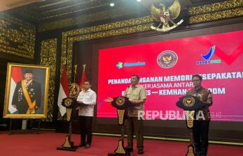 Laboratorium TNI AD, AL, dan AU.Digabung Jadi Farmasi Pertahanan Negara