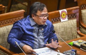 Menristek/Kepala BRIN Bambang Brodjonegoro menyampaikan paparan saat Rapat Dengar Pendapat (RDP) dengan Komisi IX DPR di Kompleks Parlemen, Senayan, Jakarta, Rabu (3/2/2021). Menristek menyampaikan bahwa vaksin Merah Putih kemungkinan baru bisa digunakan atau mendapat izin pada tahun 2022. 