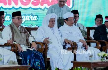 Di Hadapan Ribuan Jamaah Tarekat, Menag Ajak Jadikan Indonesia Rumah Besar Umat Beragama