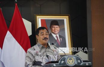 Kasus Pungli, Menteri Agus Sudah Copot Semua Petugas Imigrasi Bandara Soetta