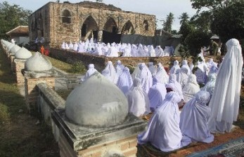 Thailand Izinkan Sholat Idul Fitri di Zona Hijau. Muslim Thailand