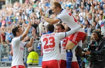 Hamburg Kalahkan Hertha Berlin pada Laga Leg Pertama Playoff Bundesliga