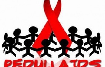 Pada tahun 2015 kasus positif hiv aids berjumlah sekitar 36 juta jiwa
