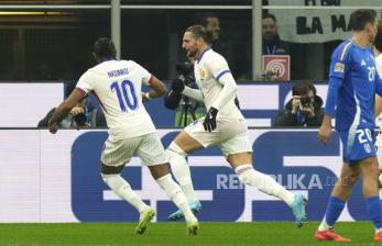 Rabiot dan Digne Pastikan Prancis Juara Grup A2 Lewat Kemenangan Atas Italia