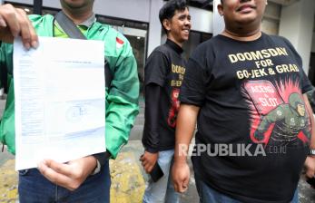 In Picture: Puluhan Pengemudi Online Mengadu ke Komnas HAM