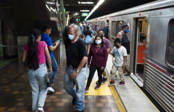 Metro di San Francisco Gunakan Elang Usir Merpati