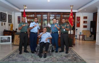 Perwakilan Mabes TNI Kunjungi Ryamizard Ryacudu, Begini Kondisinya Terkini