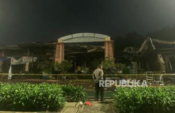 Pendinginan Lokasi Kebakaran Pasar Taman Puring Selesai, Satu Armada Damkar Siaga