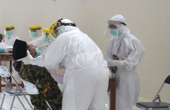 Pemerintah melalui Kementerian Kesehatan (Kemenkes) dan Badan Pengawasan Keuangan dan Pembangunan (BPKP) menetapkan biaya pemeriksaan tes Polymerase Chain Reaction (PCR) untuk deteksi virus corona mandiri tertinggi sebesar Rp 900 ribu yang berlaku di seluruh wilayah Indonesia. 