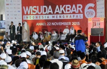 In Picture: Wisuda Akbar Indonesia Menghafal ke-6 Serentak di Lima Kota