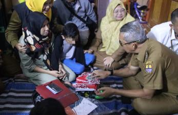 Bocah SD yang Depresi Akibat <em>HP</em> Dijual Ibu Dapat Bantuan Jokowi